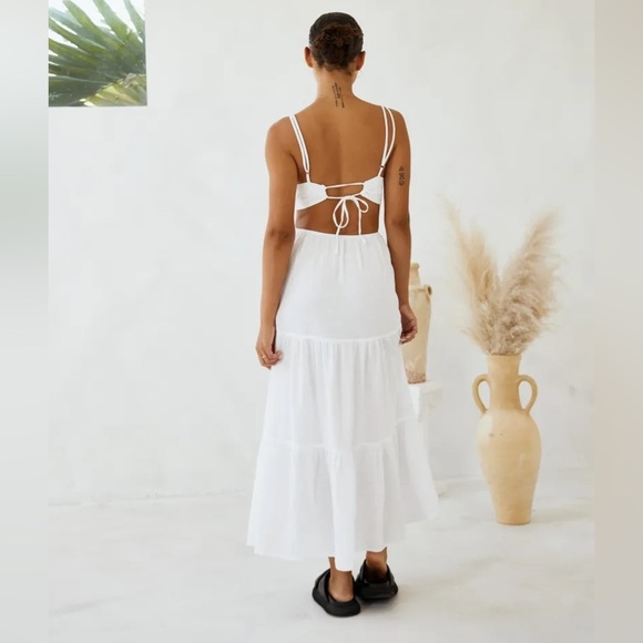 Blanco By Nature White Cutout Maxi Dress – Size M – Made in Peru - Picture 3 of 9